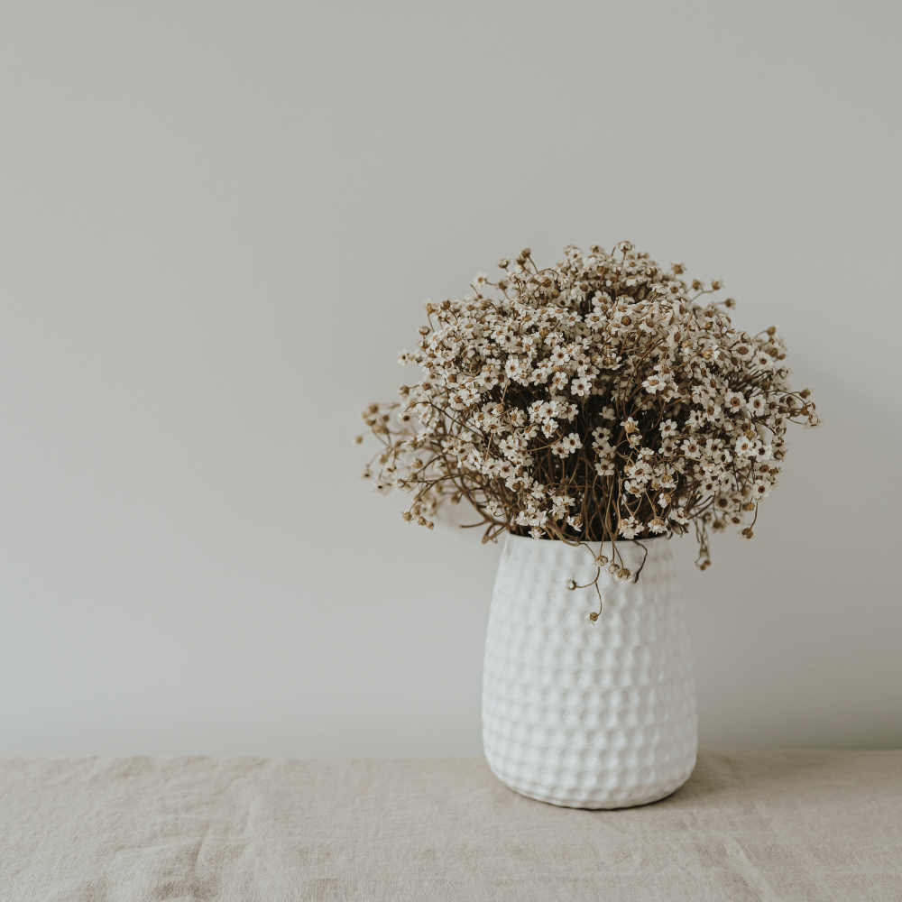 Idée déco 2024 : Quelle décoration à mettre dans vos vases ?